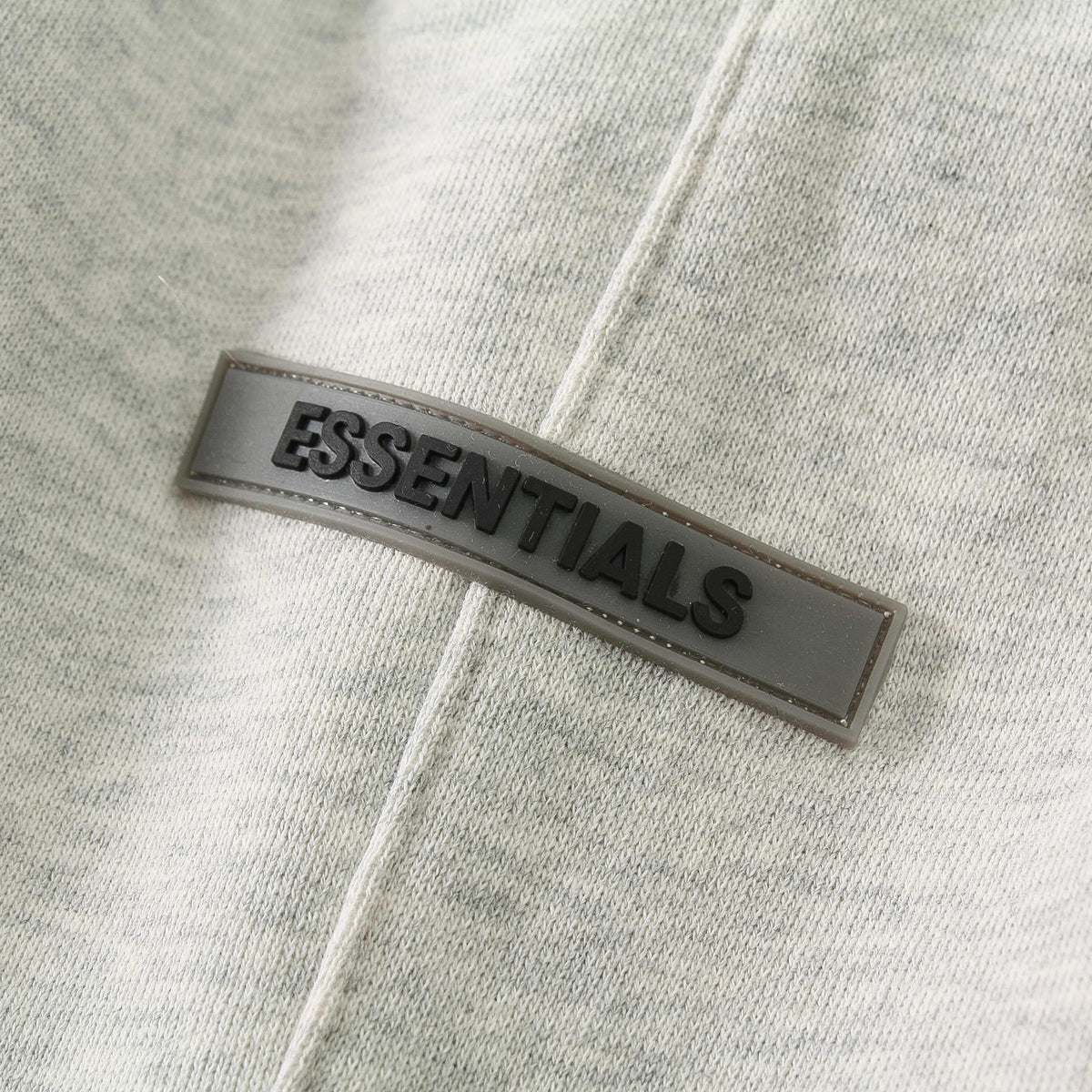 "essence" shorts grey