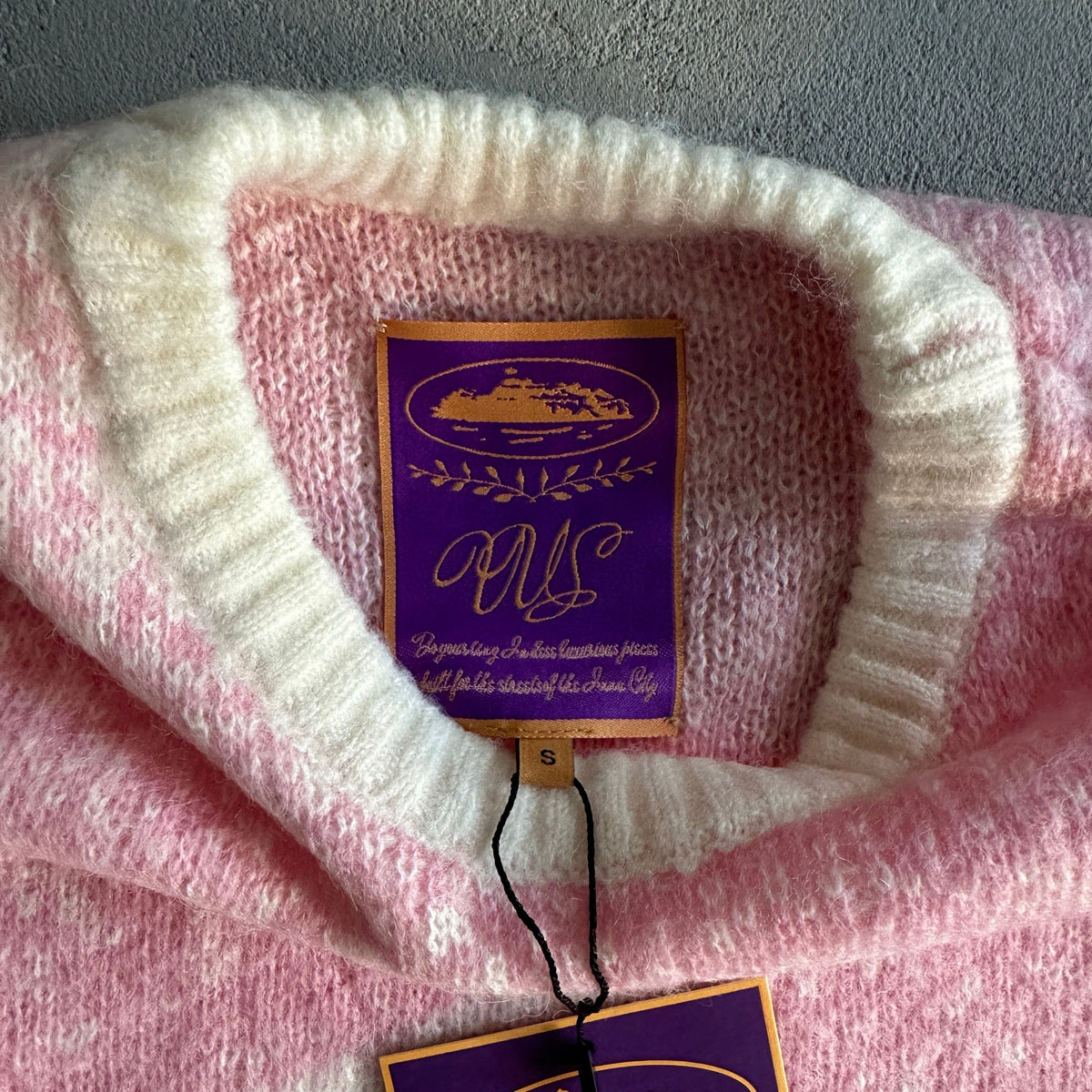 "CRTZ" Mohair Pink