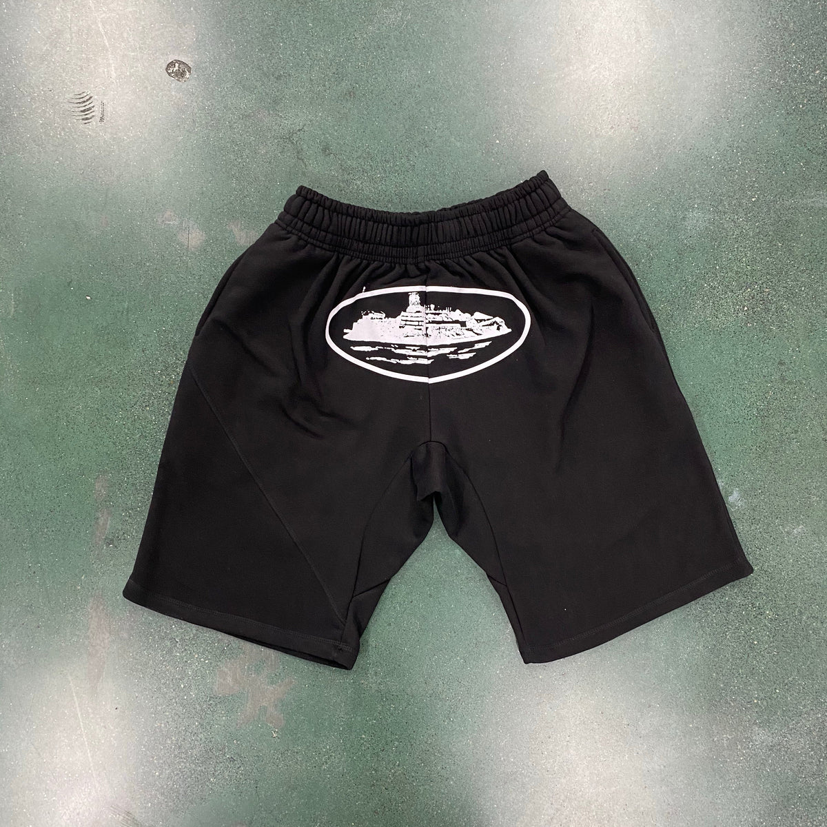 "alcatraz" shorts black