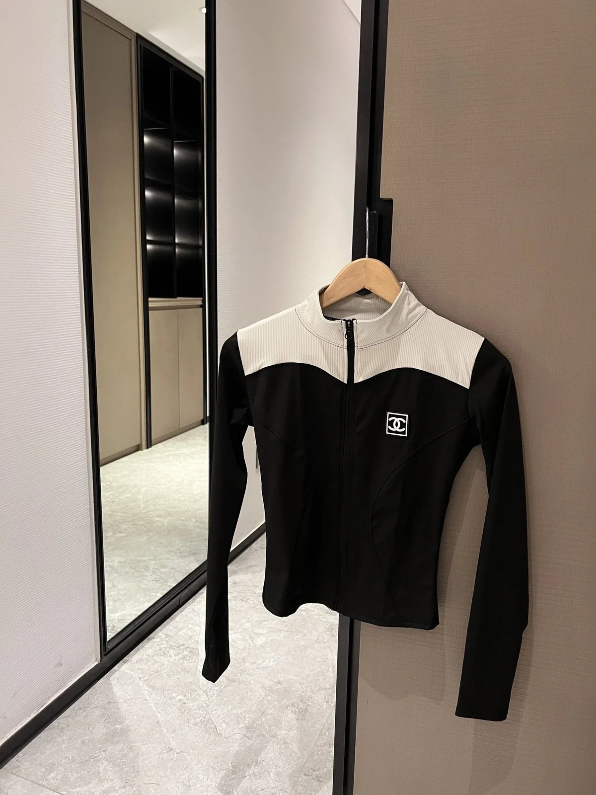 Cc gym jacket black