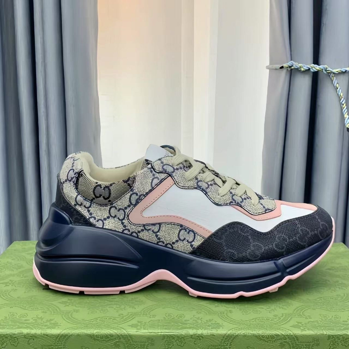 "GG-Trainer"