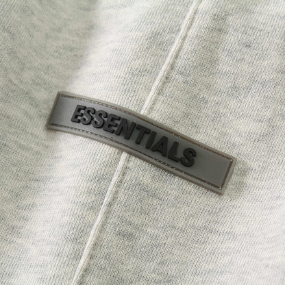 "essence" shorts grey