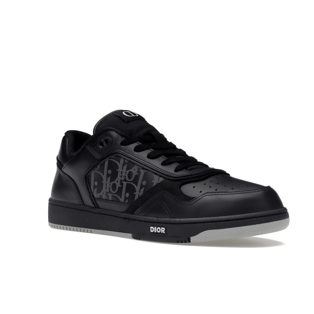 "B27-Low" Sneaker