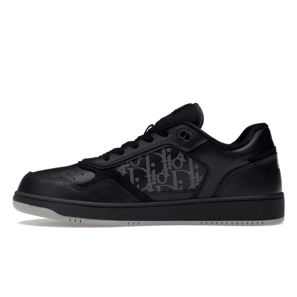 "B27-Low" Sneaker