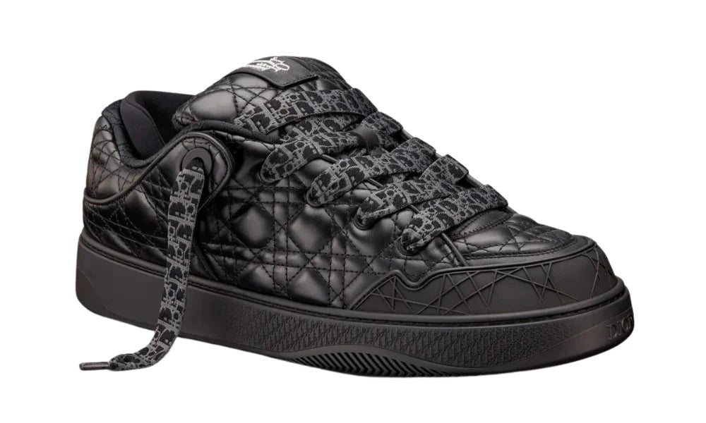 "B9" Sneaker